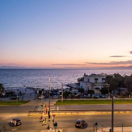 Flisvos Elite Seafront Luxury Apartment Athén Kültér fotó