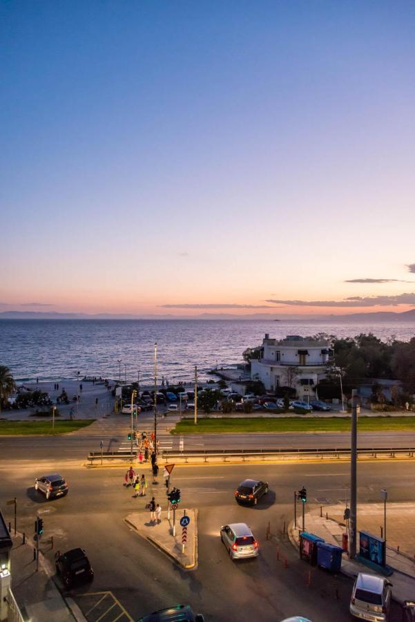 Flisvos Elite Seafront Luxury Apartment Athén Kültér fotó