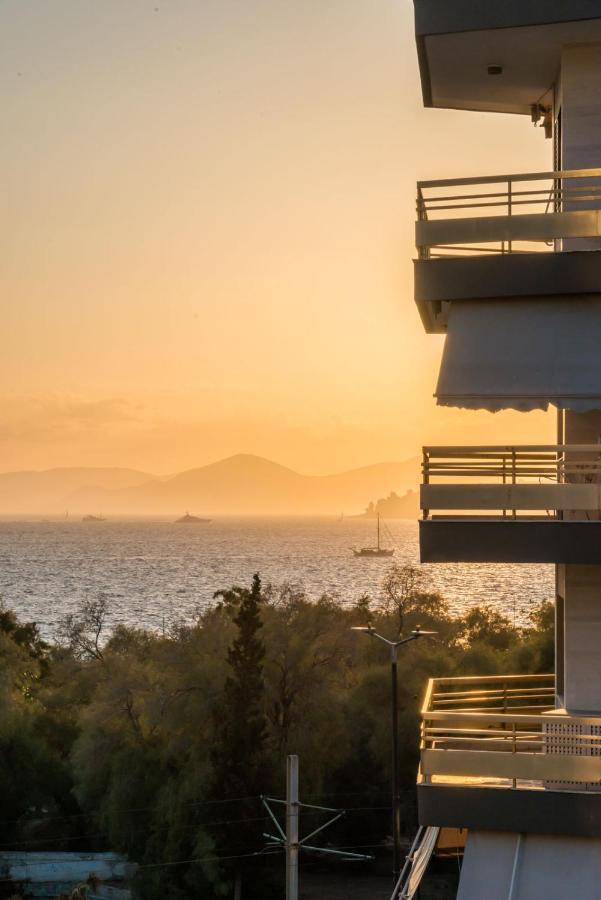 Flisvos Elite Seafront Luxury Apartment Athén Kültér fotó