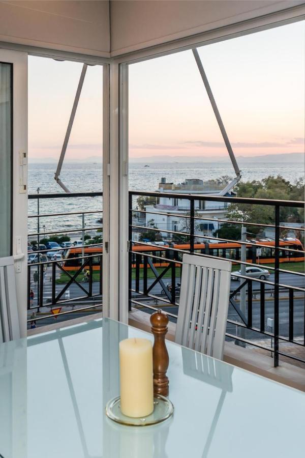 Flisvos Elite Seafront Luxury Apartment Athén Kültér fotó